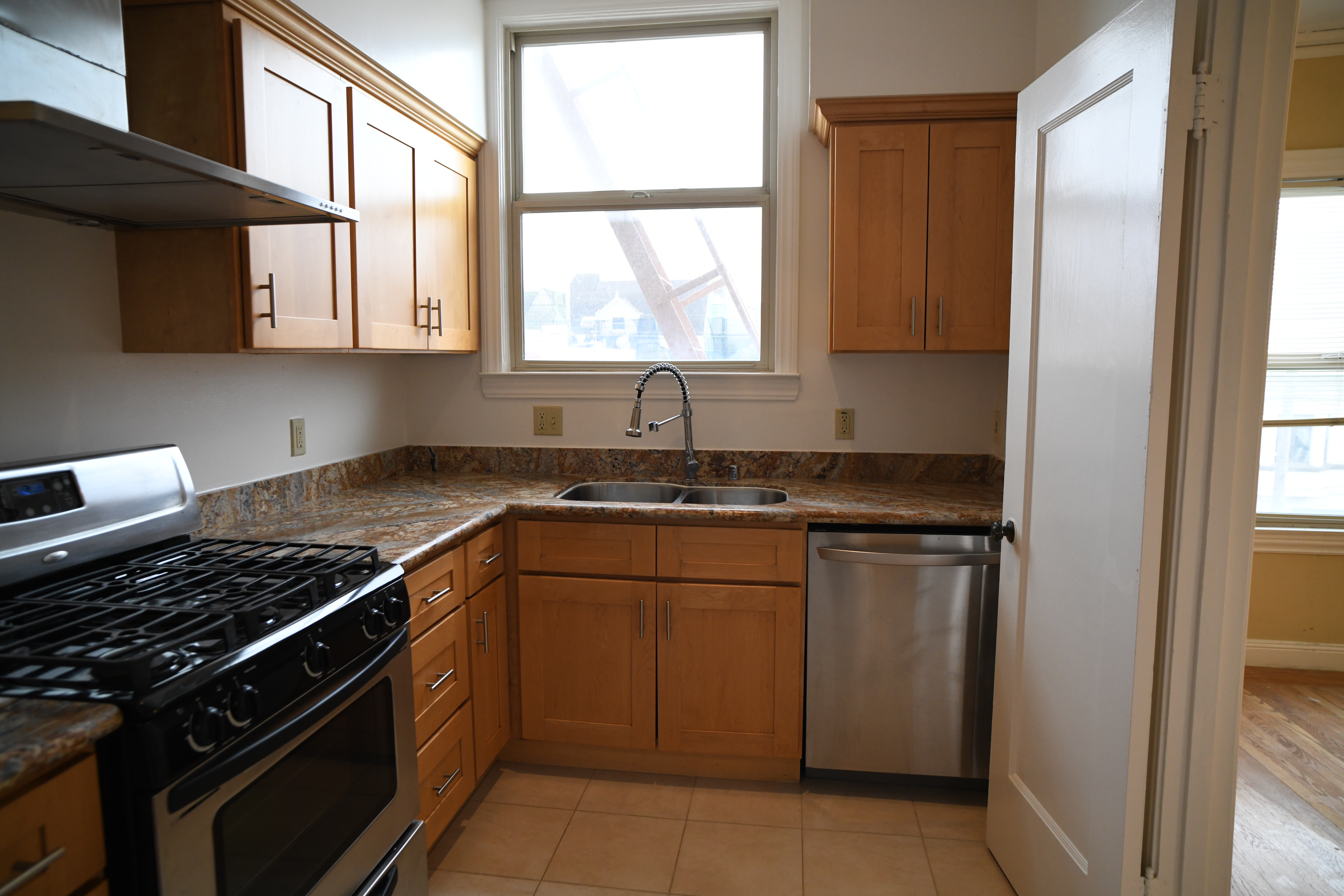 Clement St Apt 204