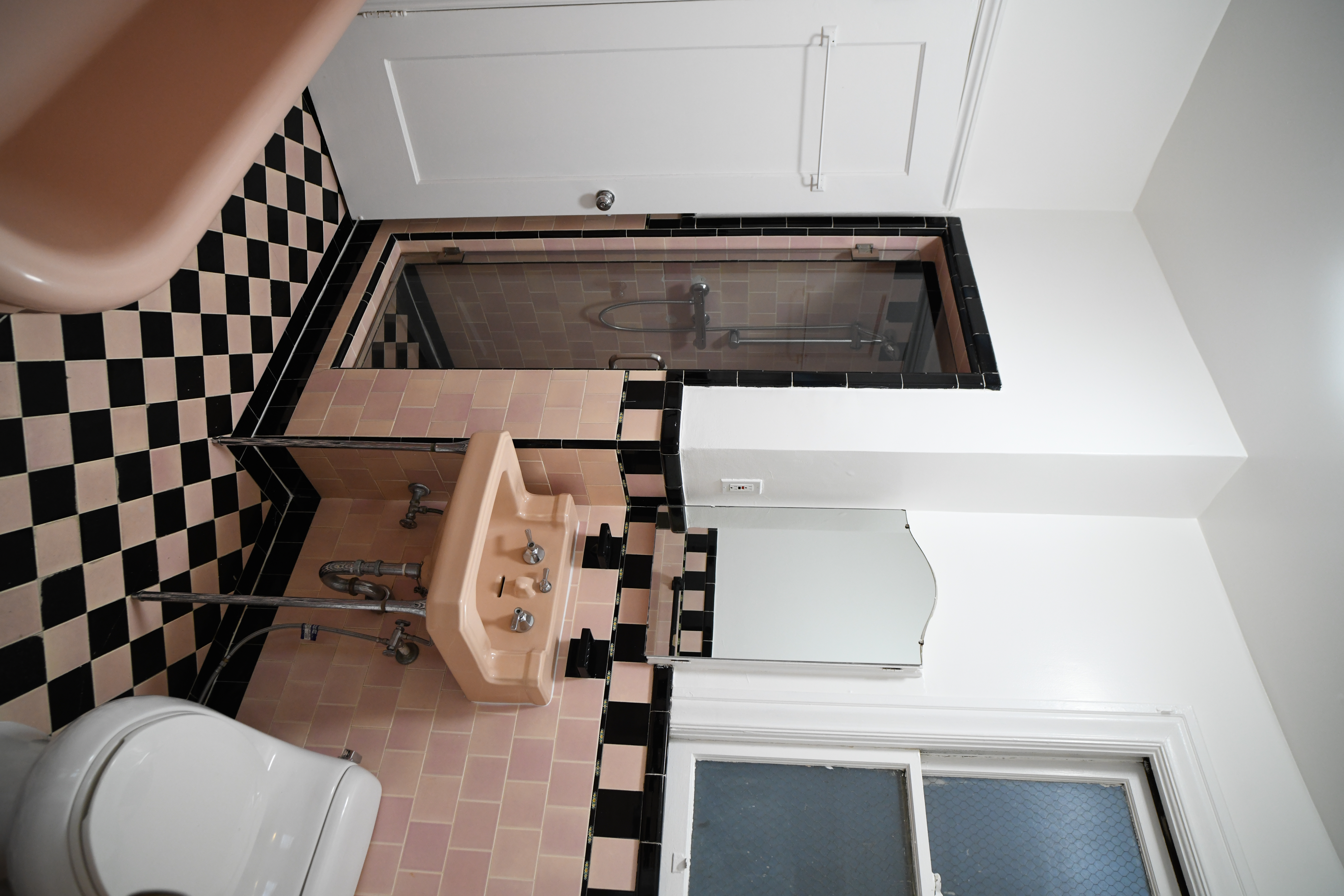 Clement St Apt 204