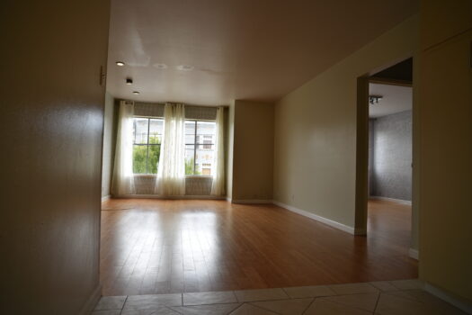 5th Avenue Apt 1