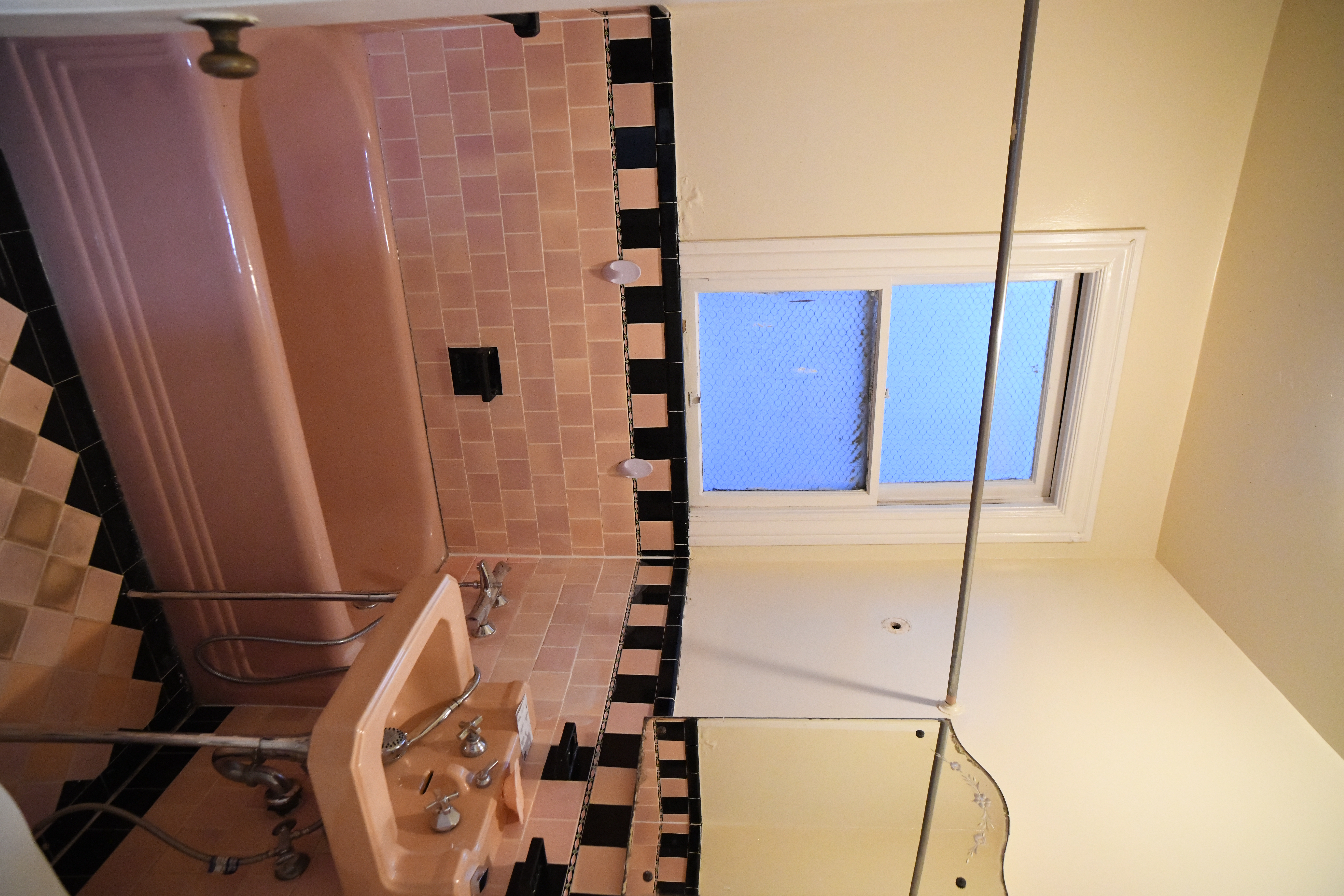 Clement St Apt 203