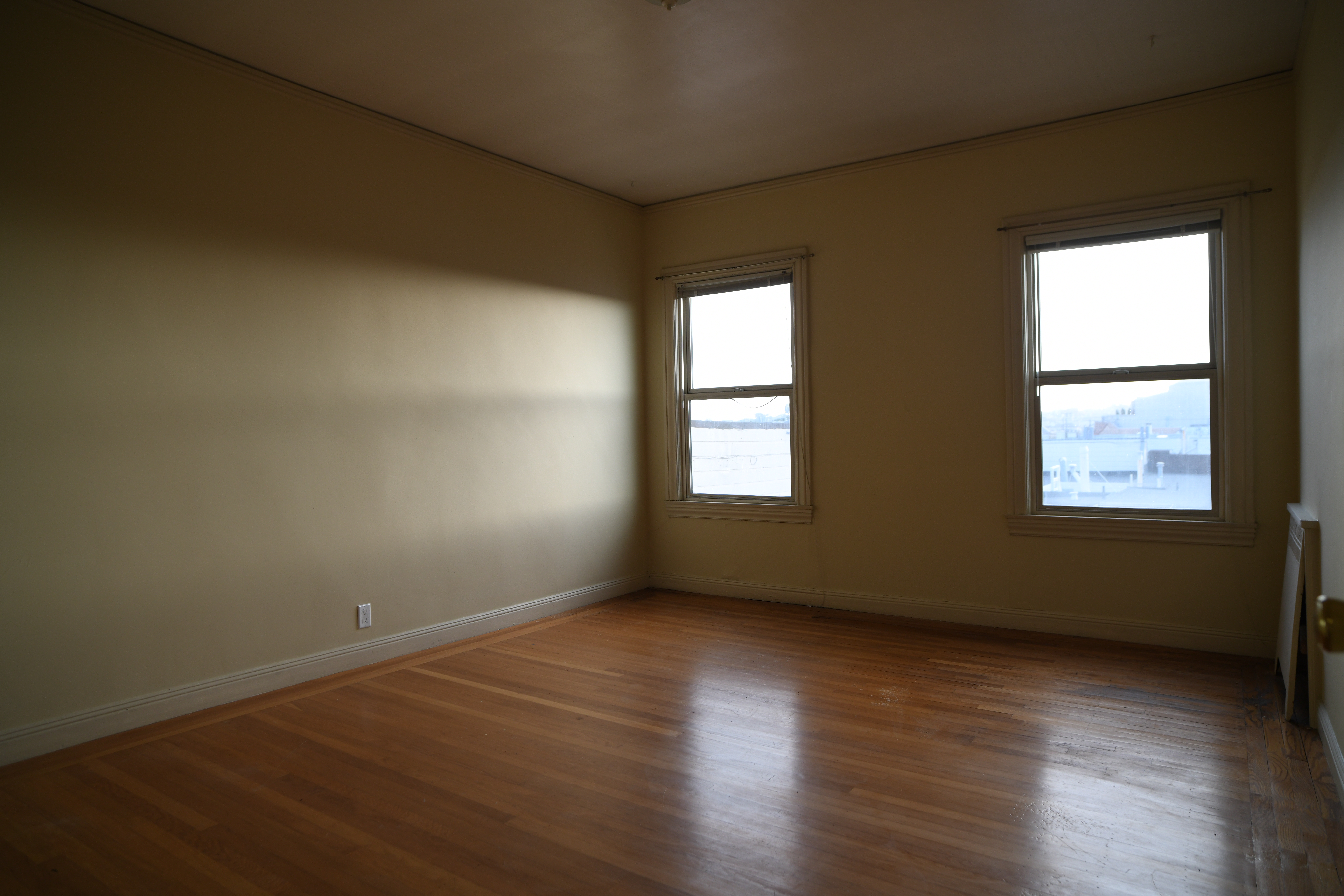 Clement St Apt 305