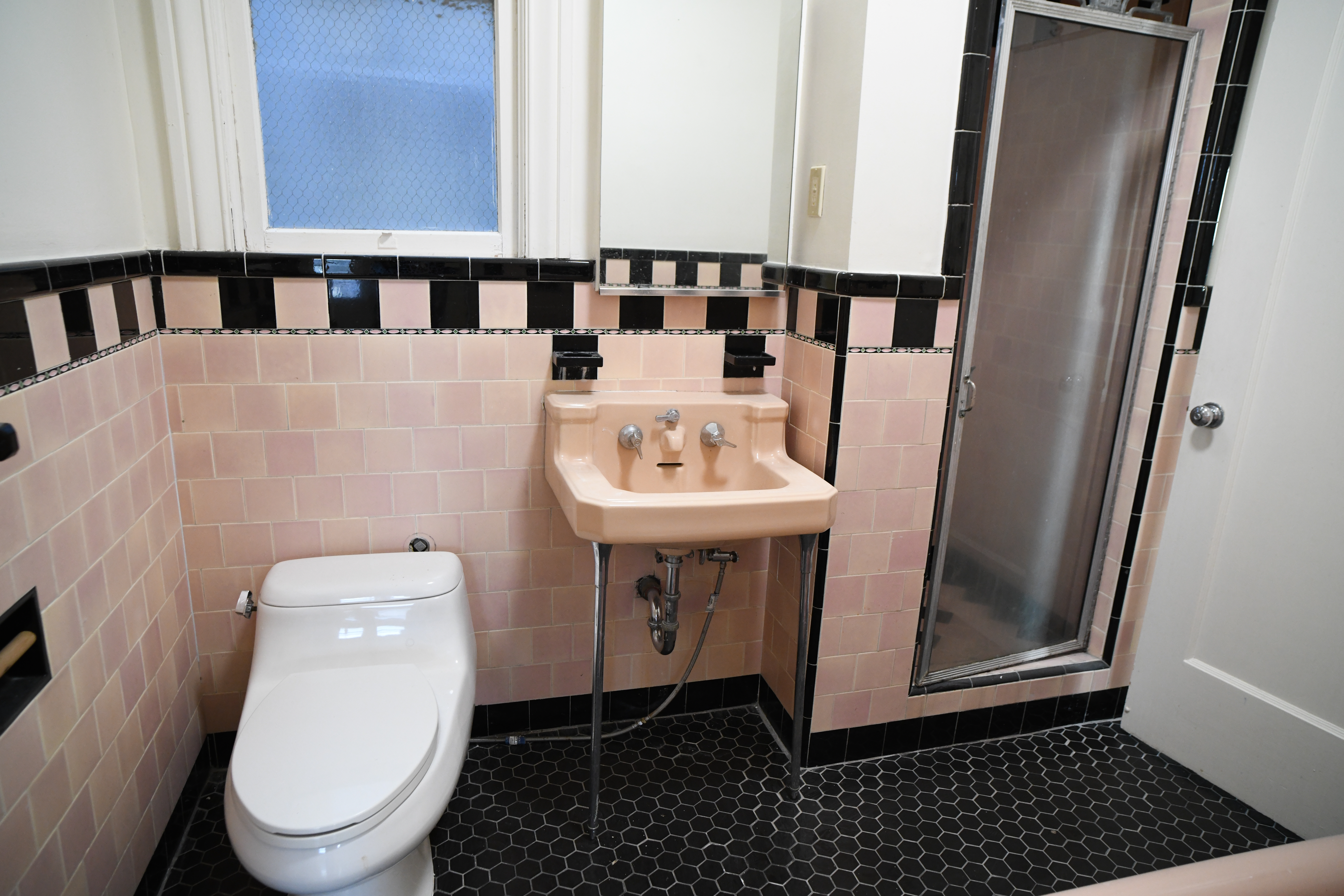 Clement St Apt 305
